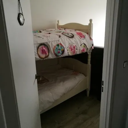 Bed And Beach Apartman *